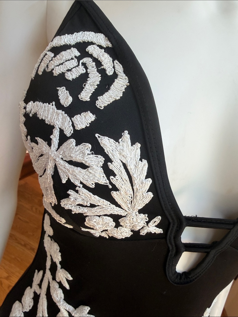 Stunning!! Black One-Piece Swimsuit with White Floral Appliqué - Picture 7 of 8